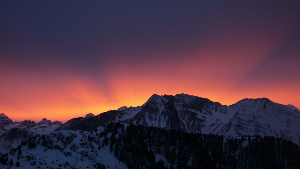 Feuer und Eis im Wallis-Grimselpaß von Belalp am Morgen