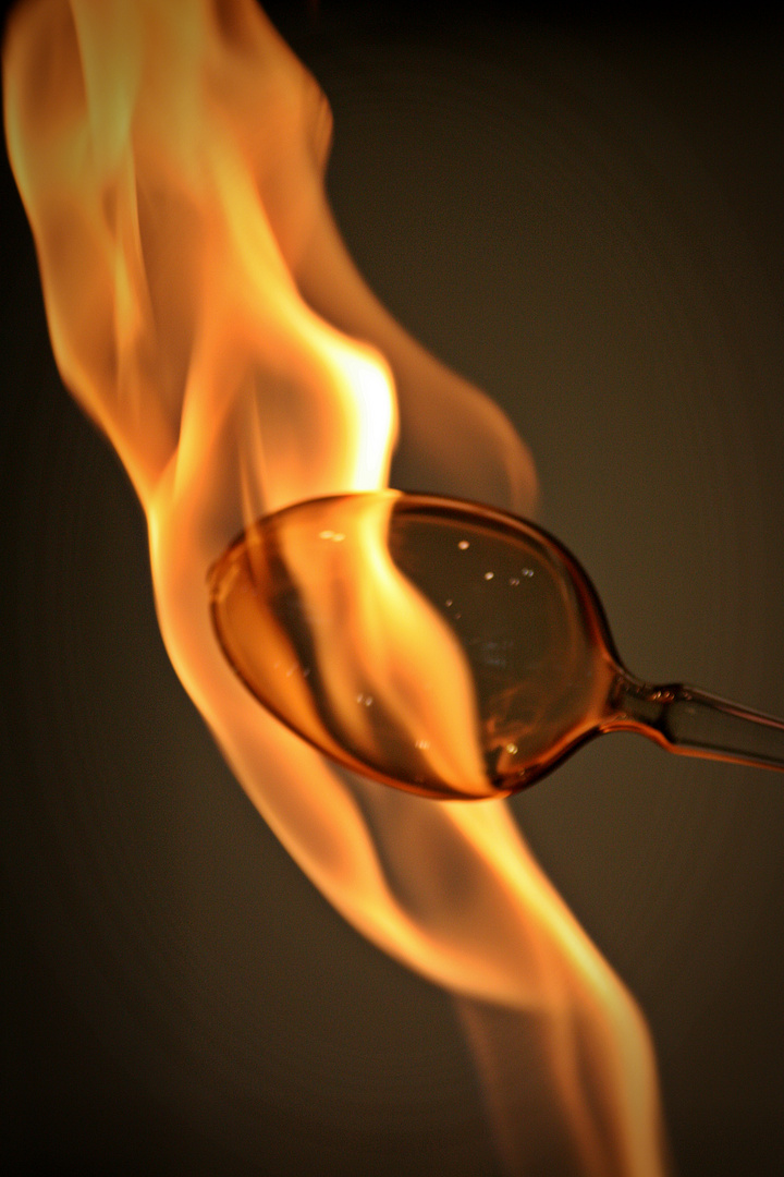 Feuer und Glas