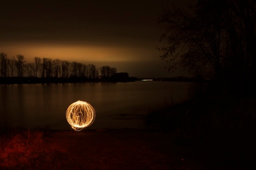 Feuerball am Rhein