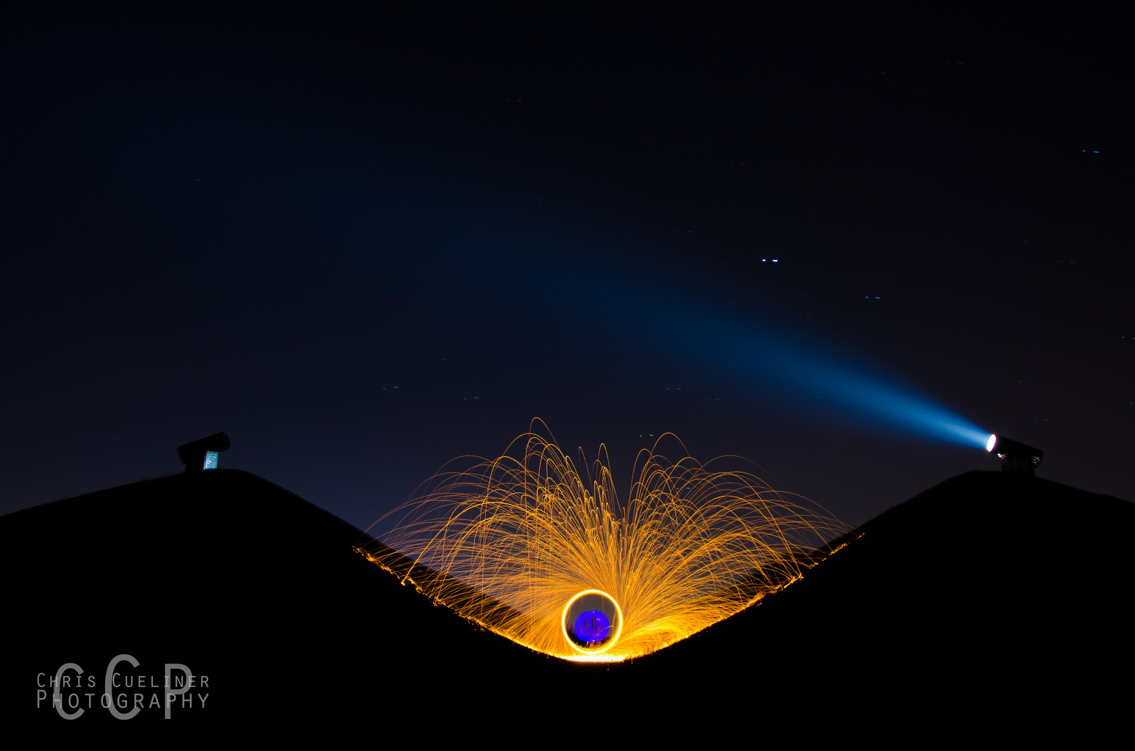 Feuerball auf einer Halde im Ruhrgebiet