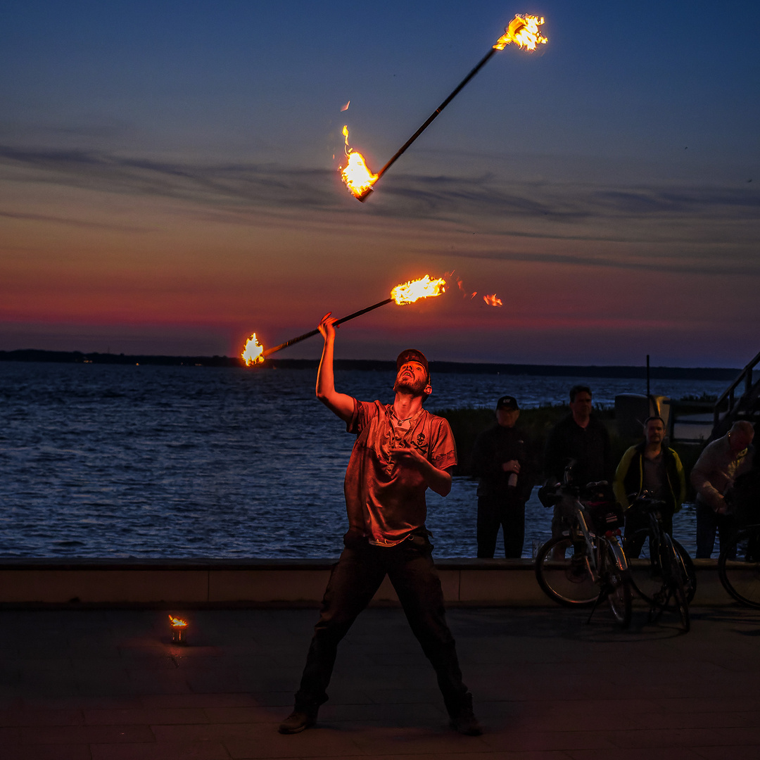 Feuerkünstler am Steinhuder Meer