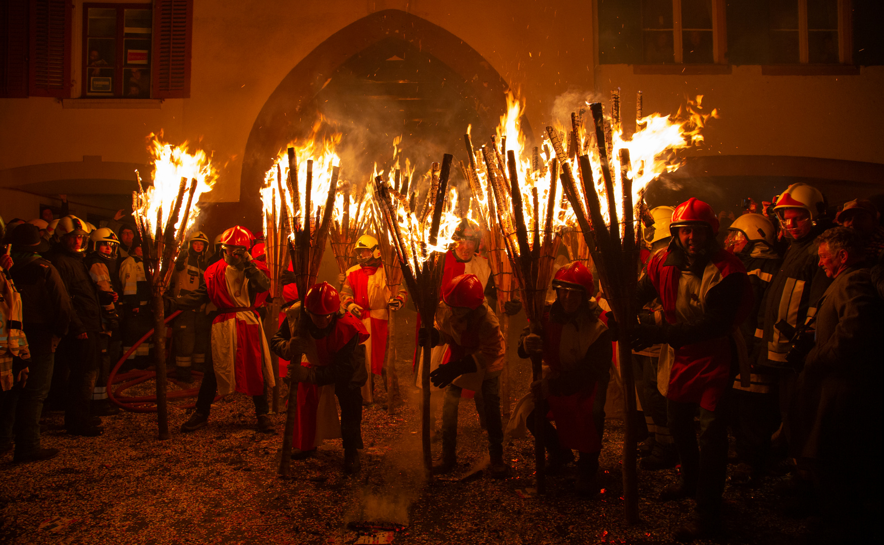 Feuerlauf in Liestal bei Basel