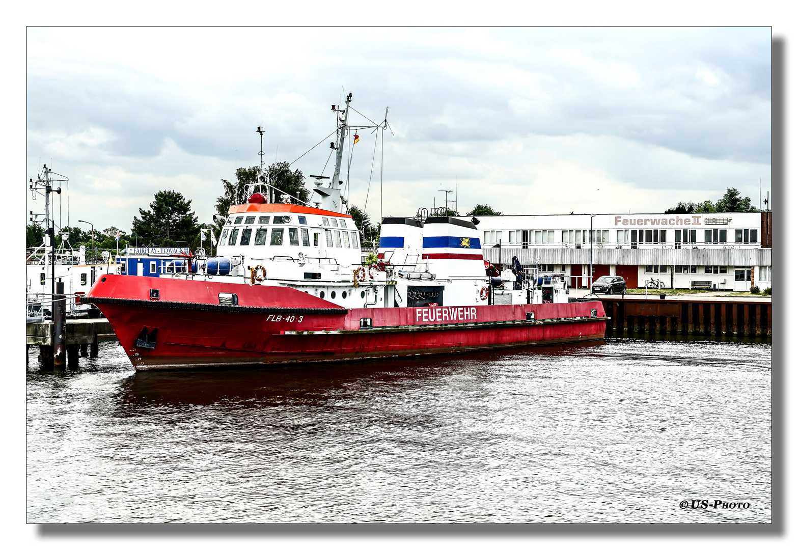 Feuerlöschboot - Warnemünde