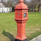 Feuermelder vor dem Schloss Bellevue in Berlin