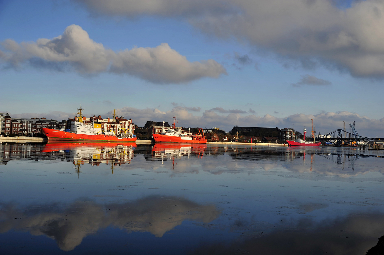 Feuerschiff im Wilhelmshavener Innenhafen