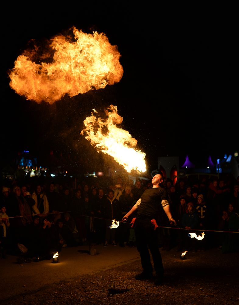 Feuerschlucker auf dem Tollwood