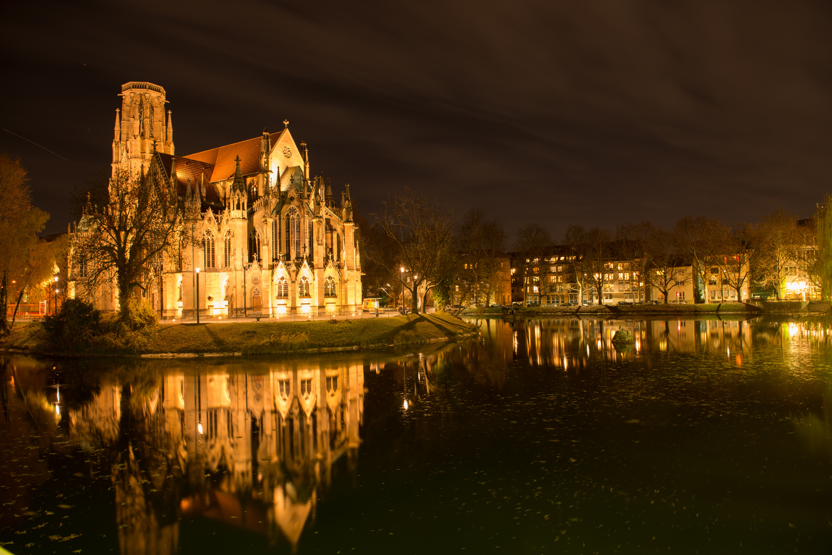 Feuersee Stuttgart Foto & Bild | architektur, architektur bei nacht, stuttgart bei nacht Bilder ...