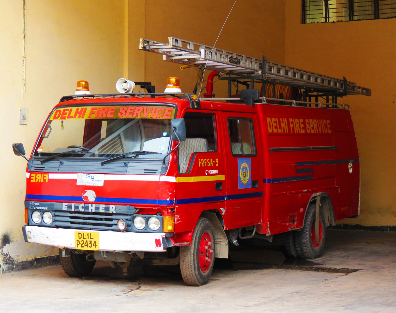 Feuerservice In Delhi