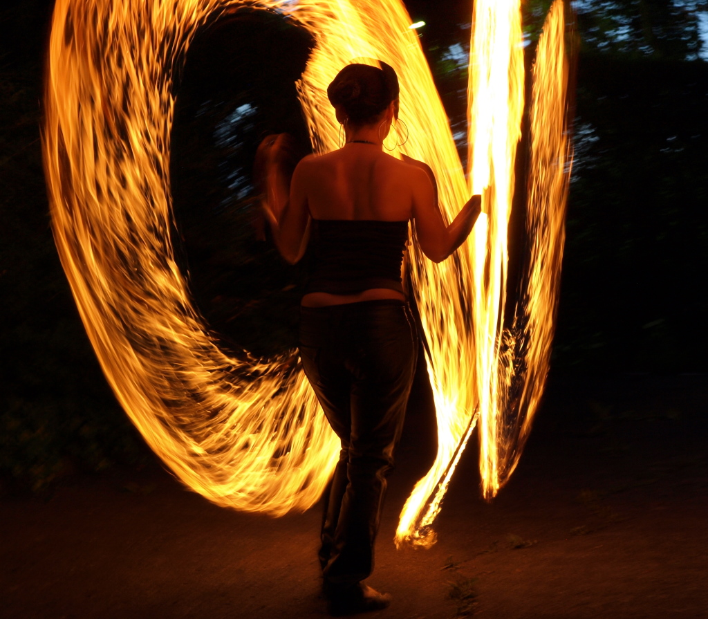 Feuershow von Syrina