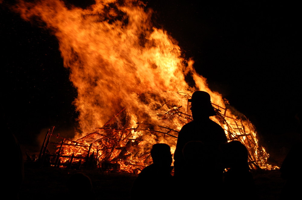 Feuerwache- Martinsfeuer