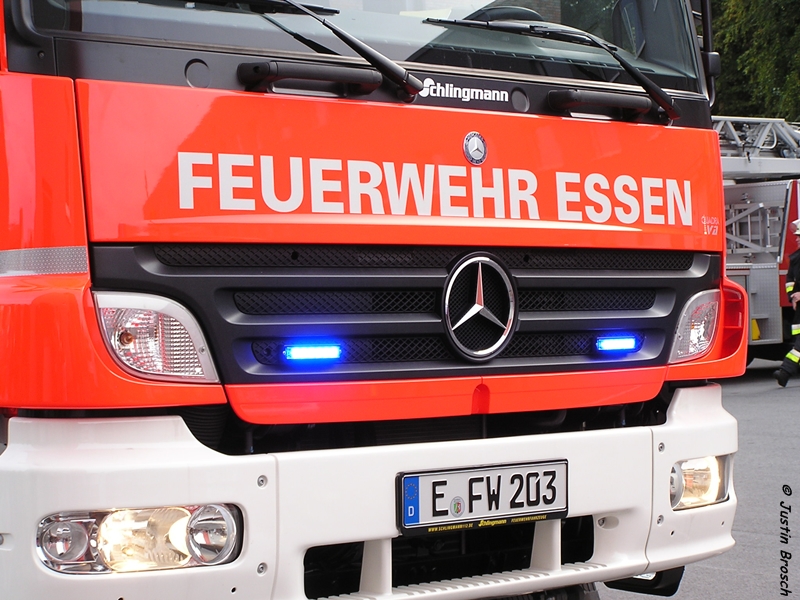 Feuerwehr Essen HLF Blaulicht