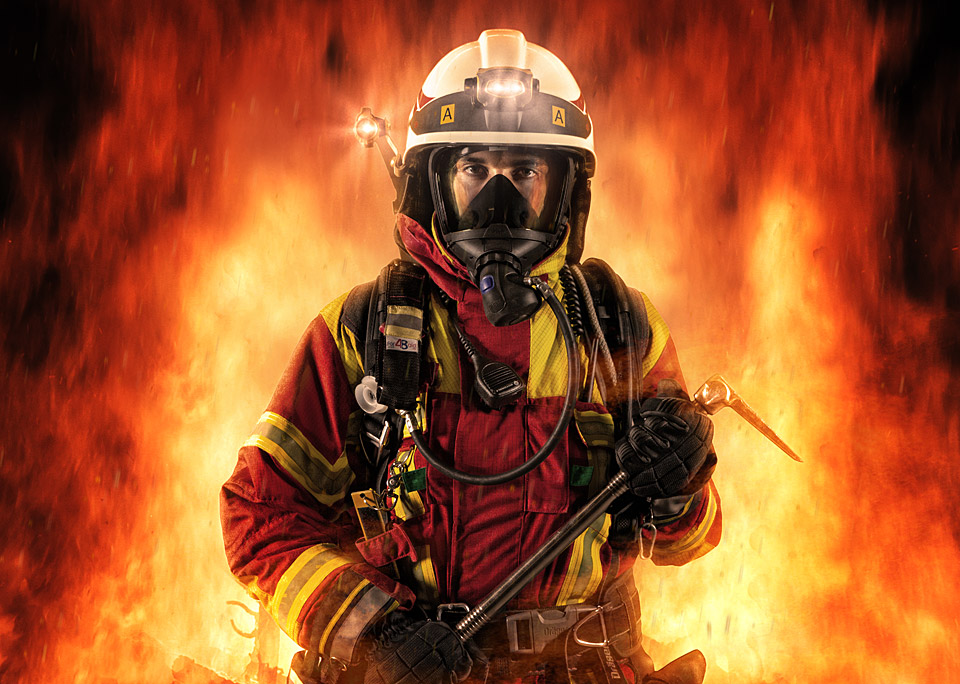 Feuerwehrmann Foto Bild Fotomontage Composing Feuer Bilder Auf Fotocommunity