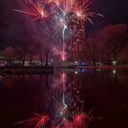 Feuerwerk am Hotelturm