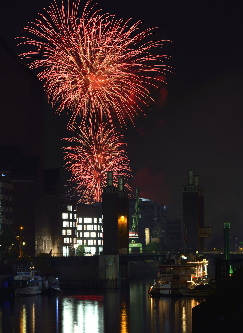 Feuerwerk am Innenhafen