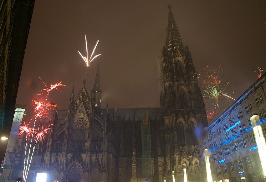 Feuerwerk am Kölner Dom