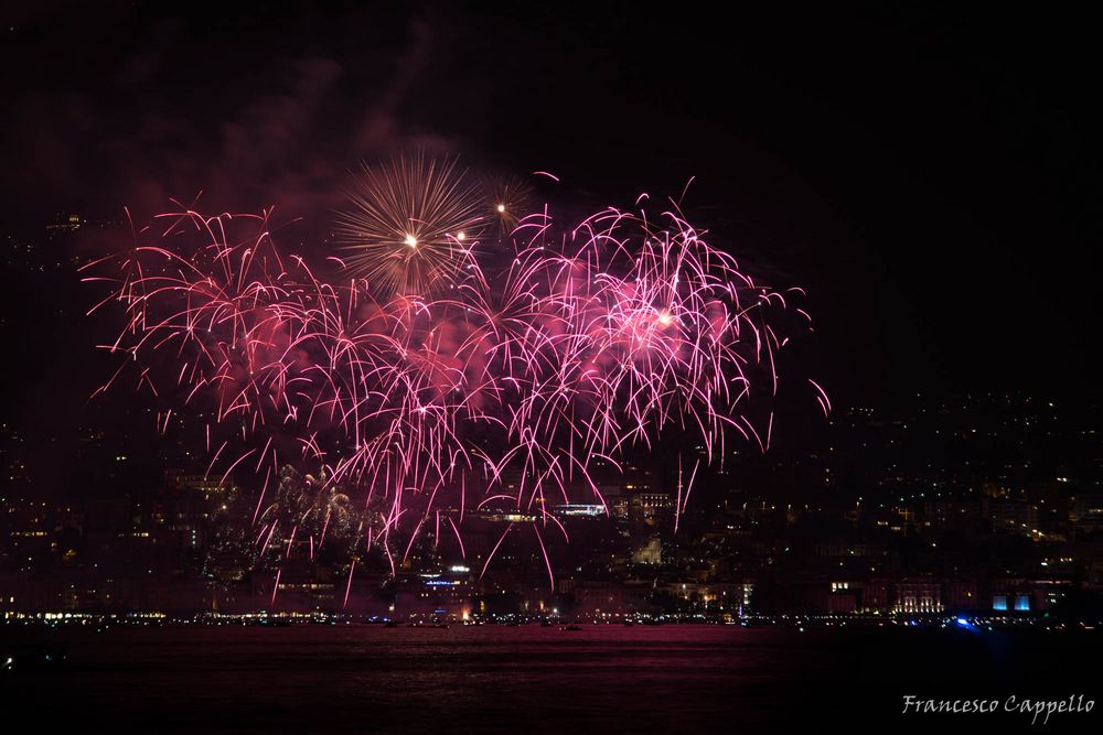 Feuerwerk am Luganersee zum Nationalfeiertag (2)