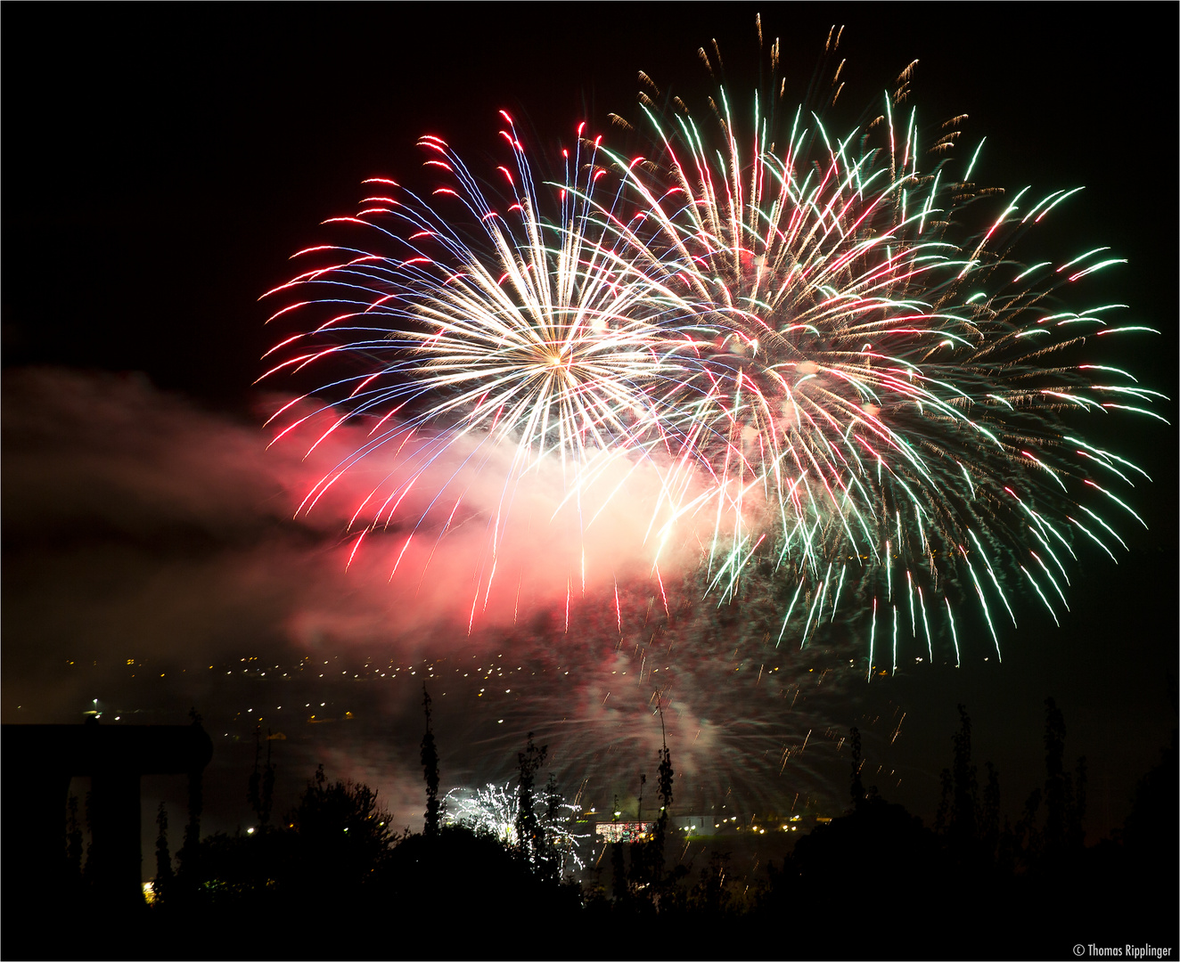 Feuerwerk am Merziger Oktoberfest....