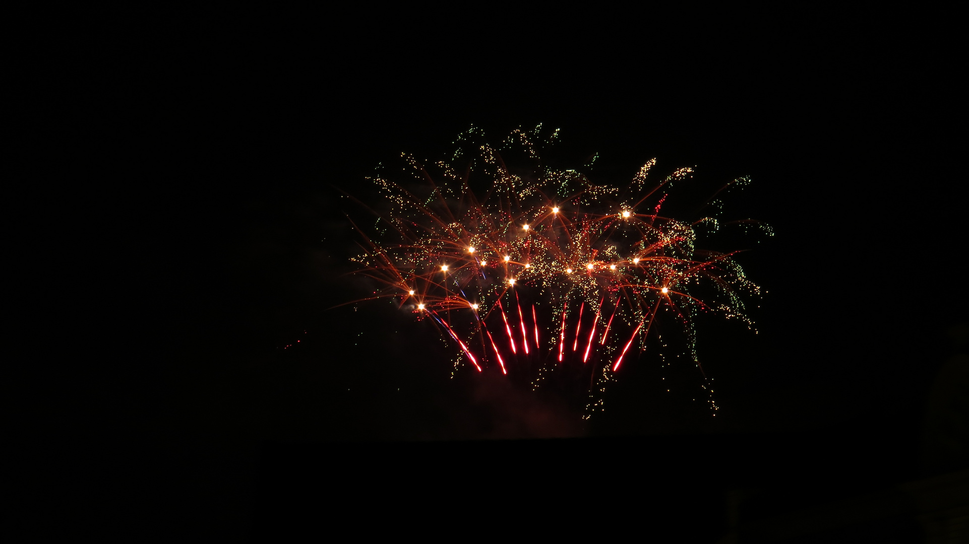 Feuerwerk am Nachthimmel