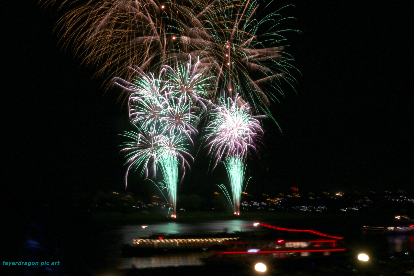 feuerwerk am rhein 