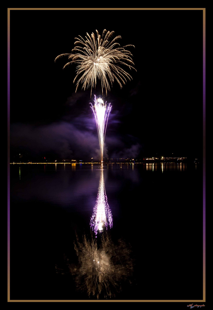 Feuerwerk am See 1