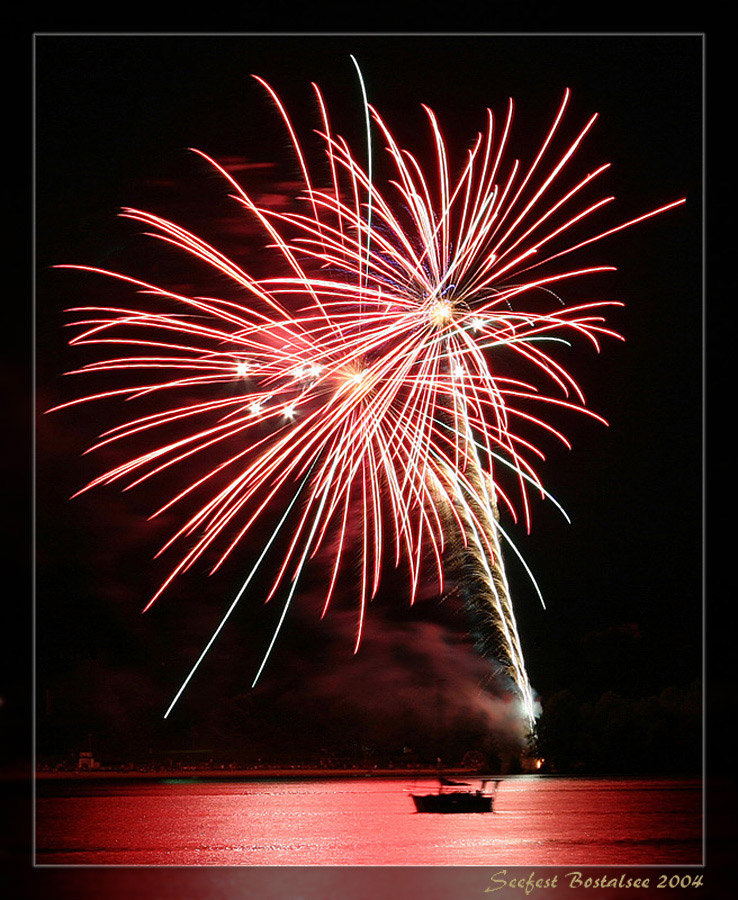 Feuerwerk am See