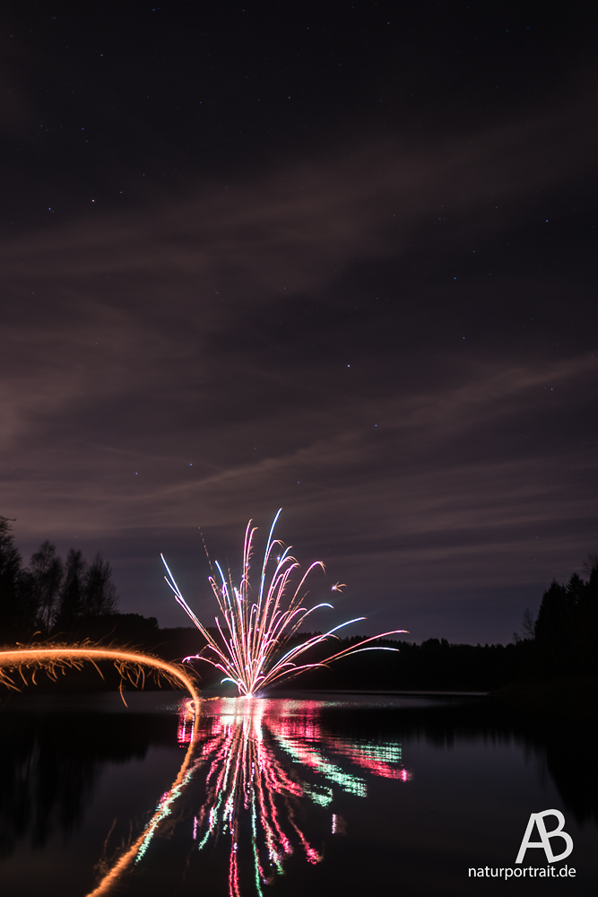 Feuerwerk am See