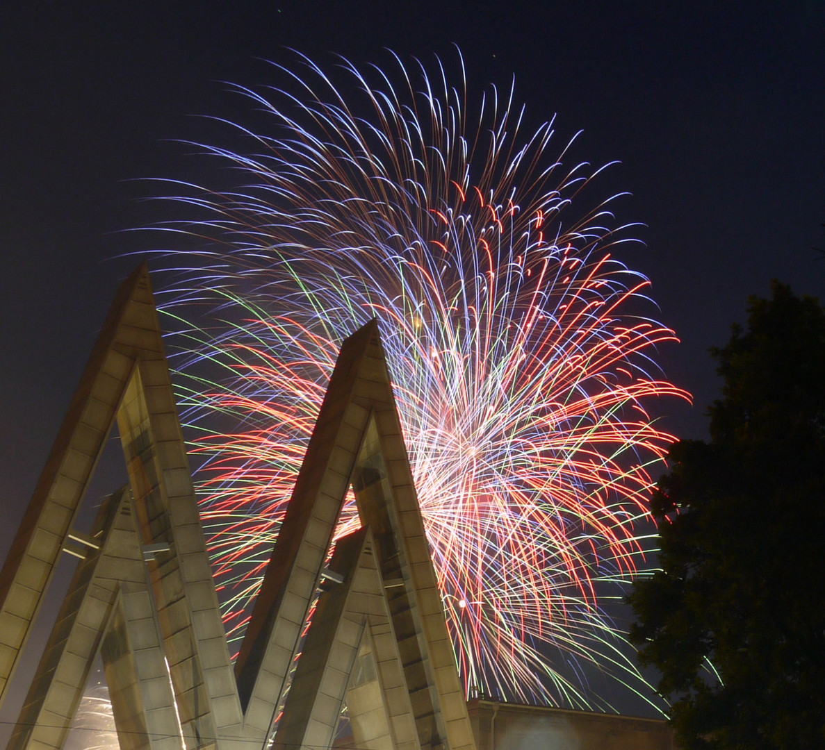 Feuerwerk an der alten Messe Leipzig