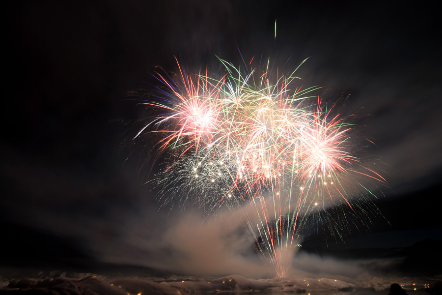 Feuerwerk auf dem Jökulsárlón III