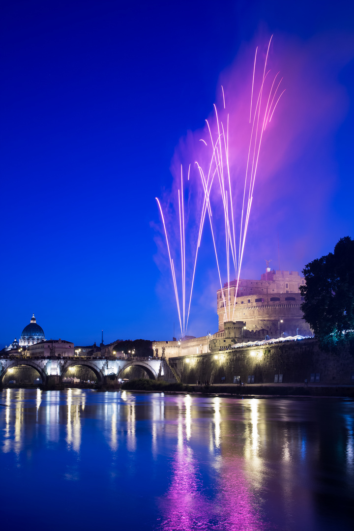 Feuerwerk auf der Engeslsburg