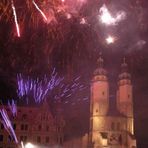 Feuerwerk auf Halles Marktplatz