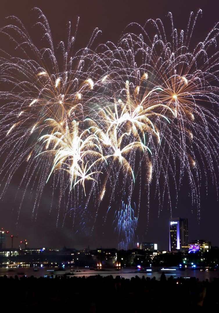 Feuerwerk Außenalster II