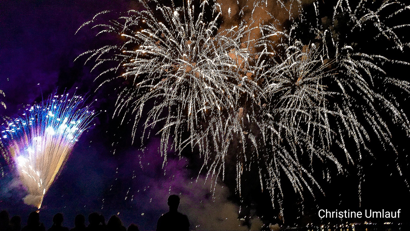 Feuerwerk bei den "Mainzer Sommerlichter " 2016