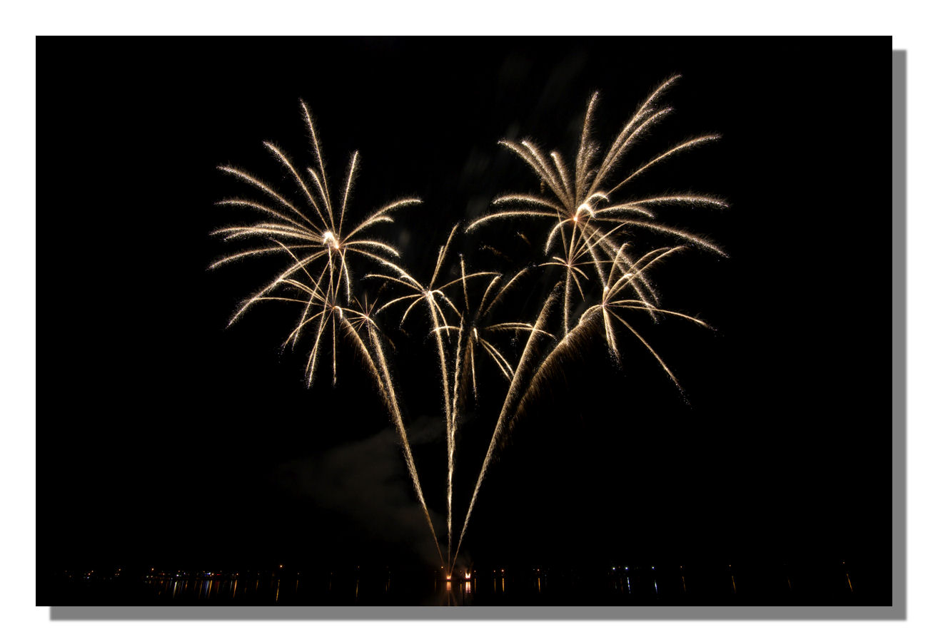 Feuerwerk beim Frühlingsvolksfest Nürnberg 3