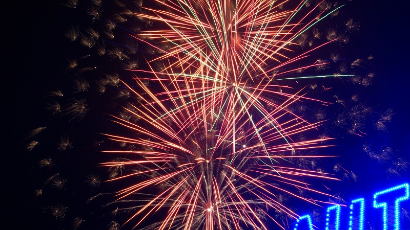 Feuerwerk beim Herbstvolksfest in Gera am 26.10.2018