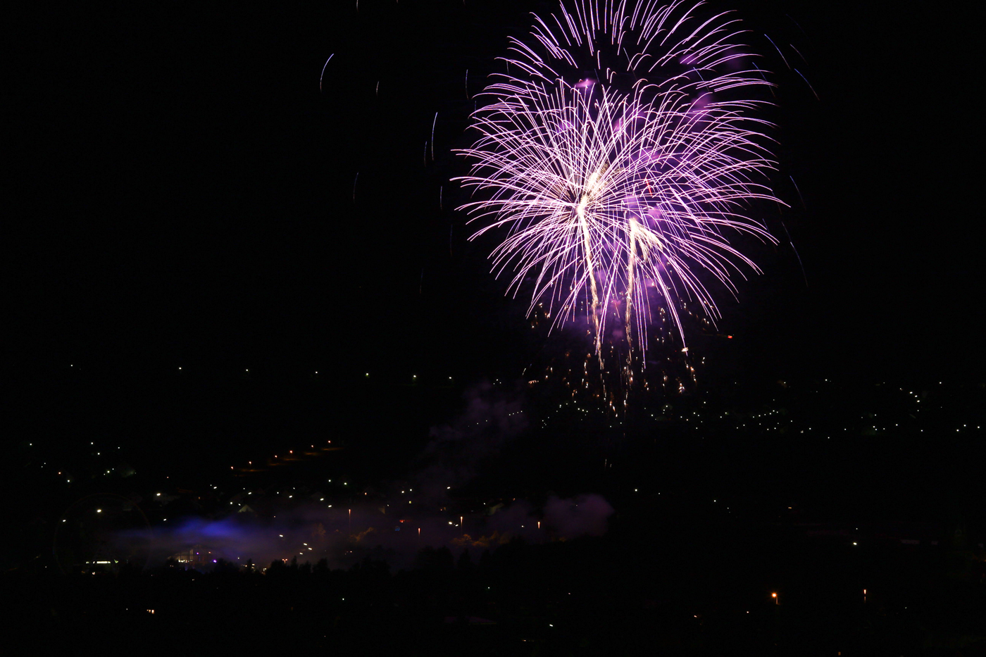 Feuerwerk beim Neumarkter Jura-Volksfest
