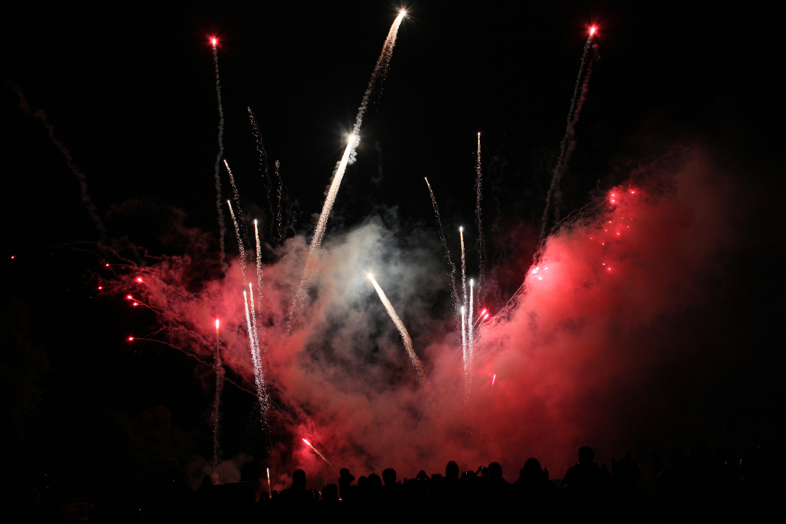 Feuerwerk beim Nightglow der Kieler Woche