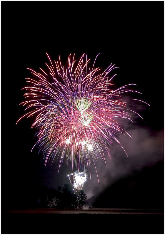 Feuerwerk beim Straubinger Volksfest Bild 3