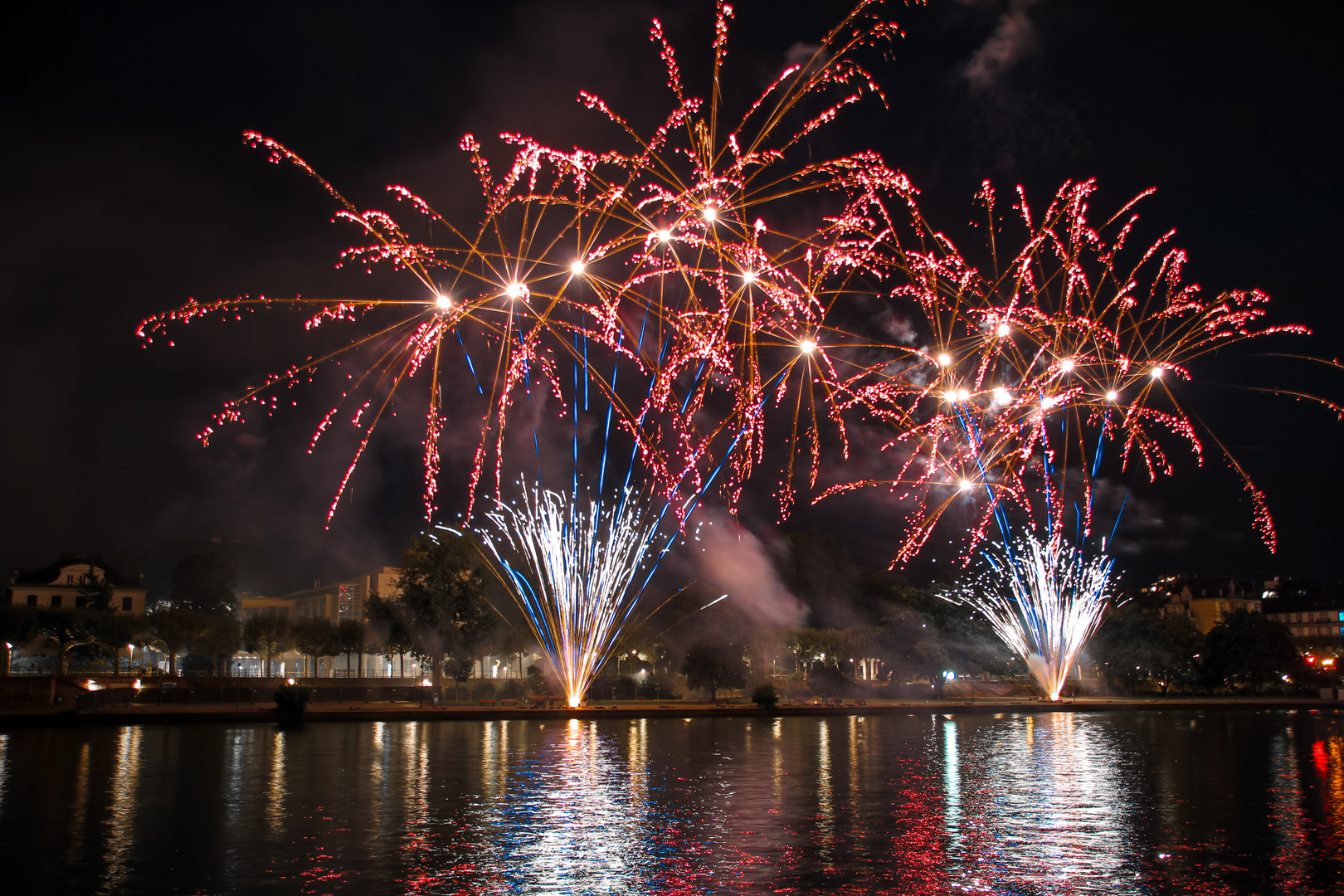 Feuerwerk Frankfurt Mainfest 2