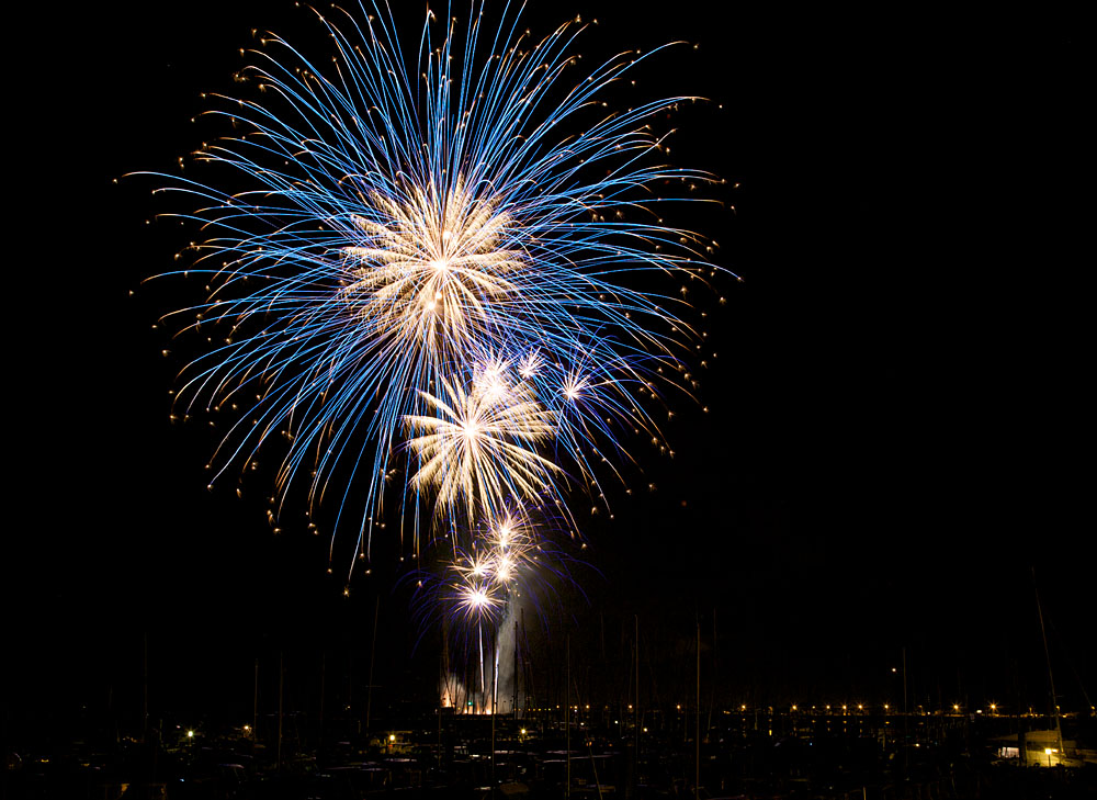 Feuerwerk im Hafen