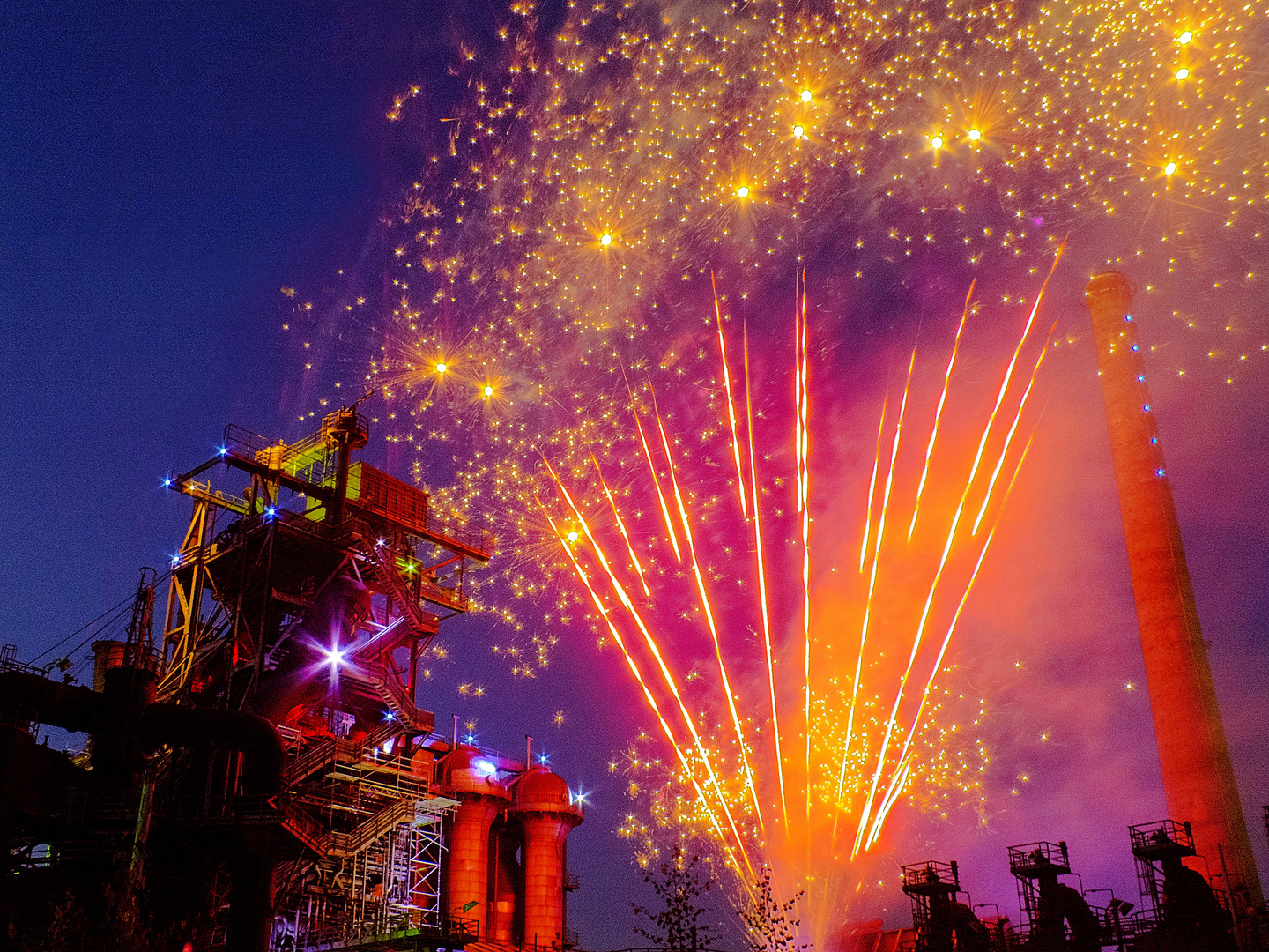 Feuerwerk im Landschaftspark Duisburg III