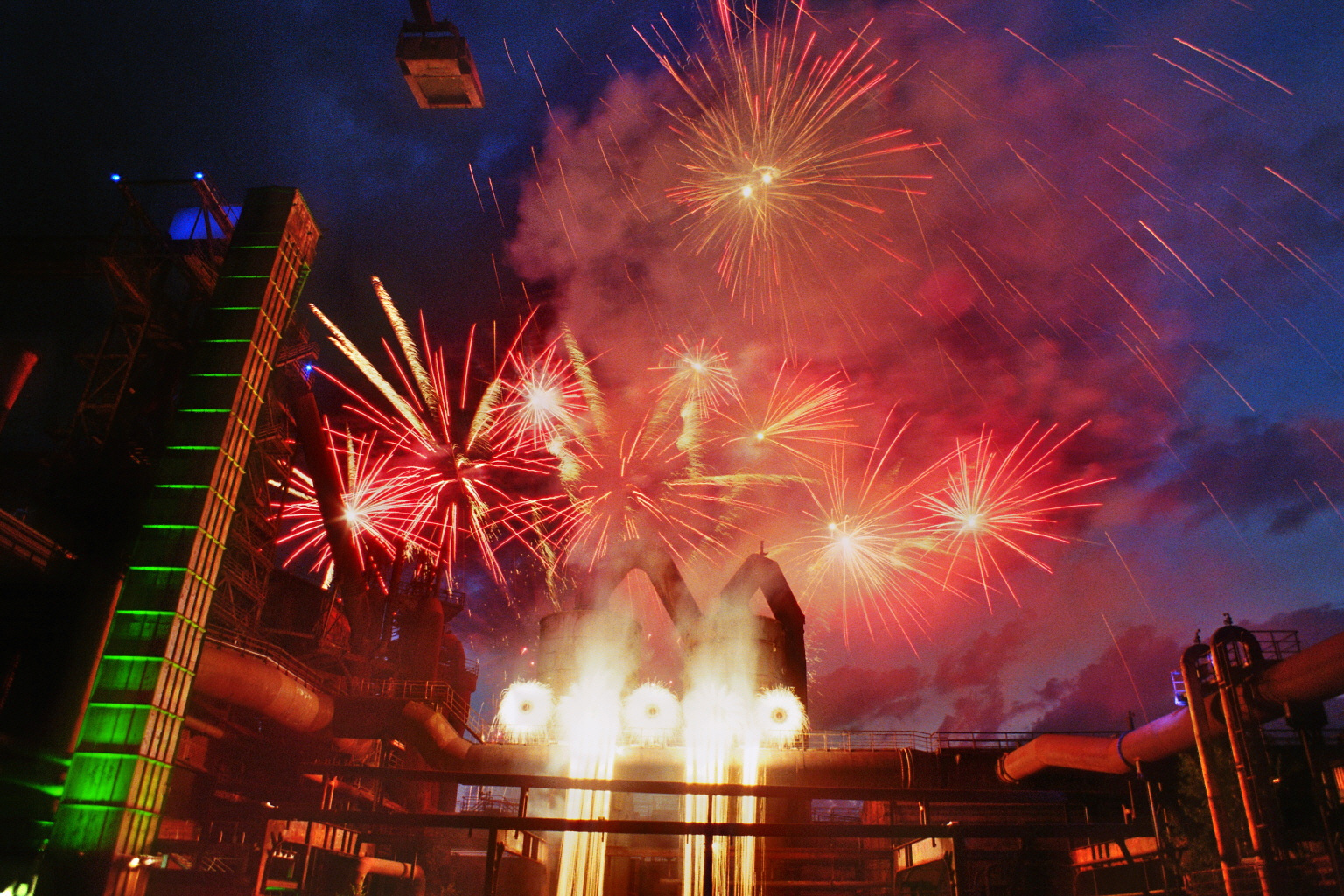 Feuerwerk im Landschaftspark zur Extraschicht 2012