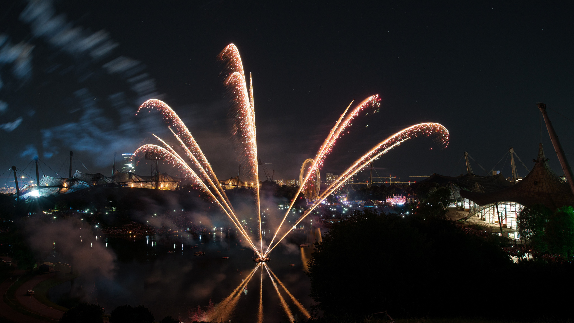 Feuerwerk im Olympiapark am 16.8.2018 Teil 2