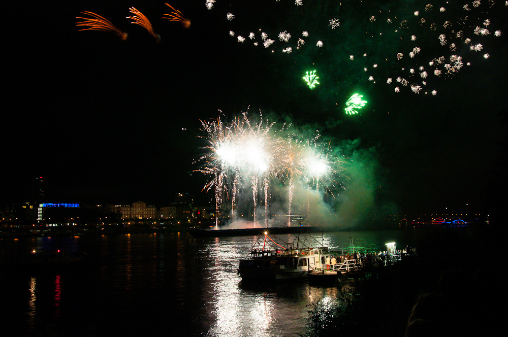 Feuerwerk im Schnee