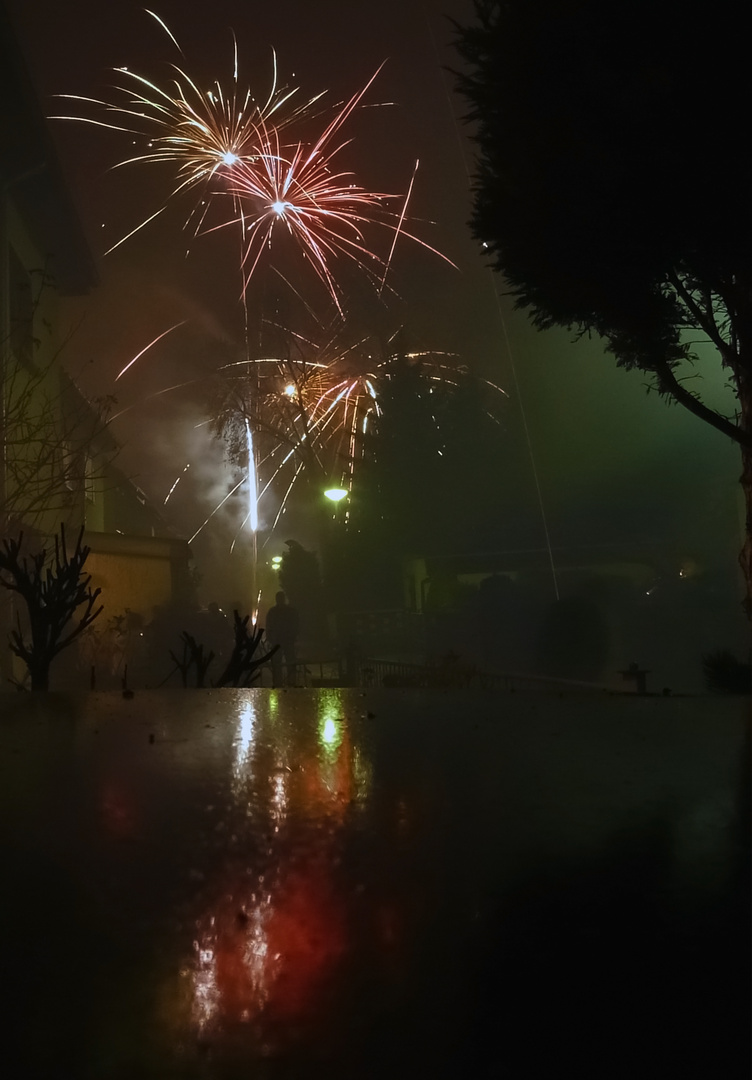 Feuerwerk in der Siedlung