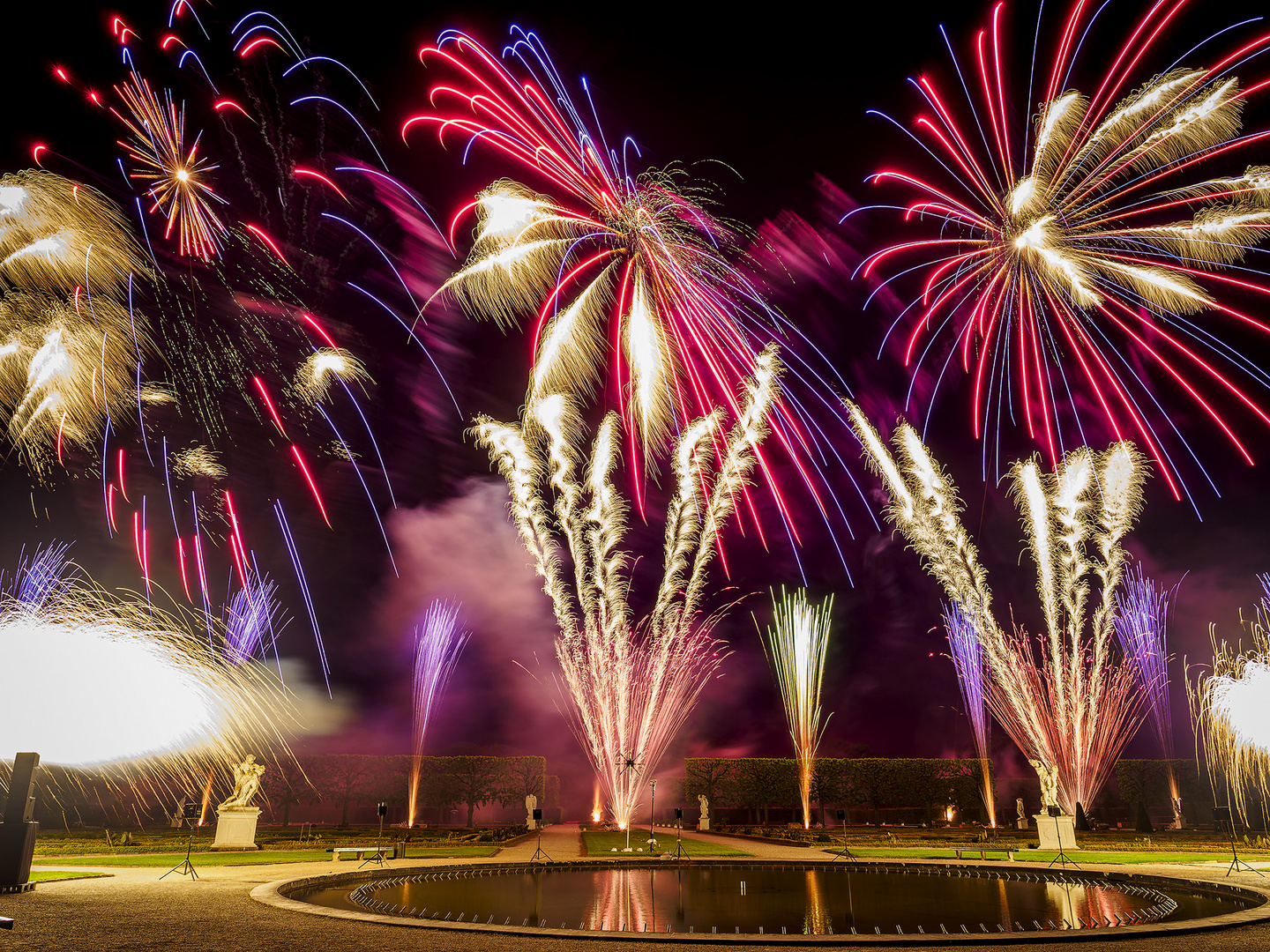 Feuerwerk in Hannover im Großen Garten am 20.05.23 - 02