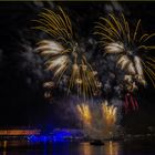 Feuerwerk in Mainz zum Tag der deutschen Einheit