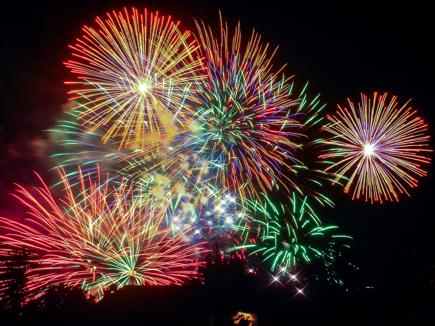 Feuerwerk in Porto Valtravaglia