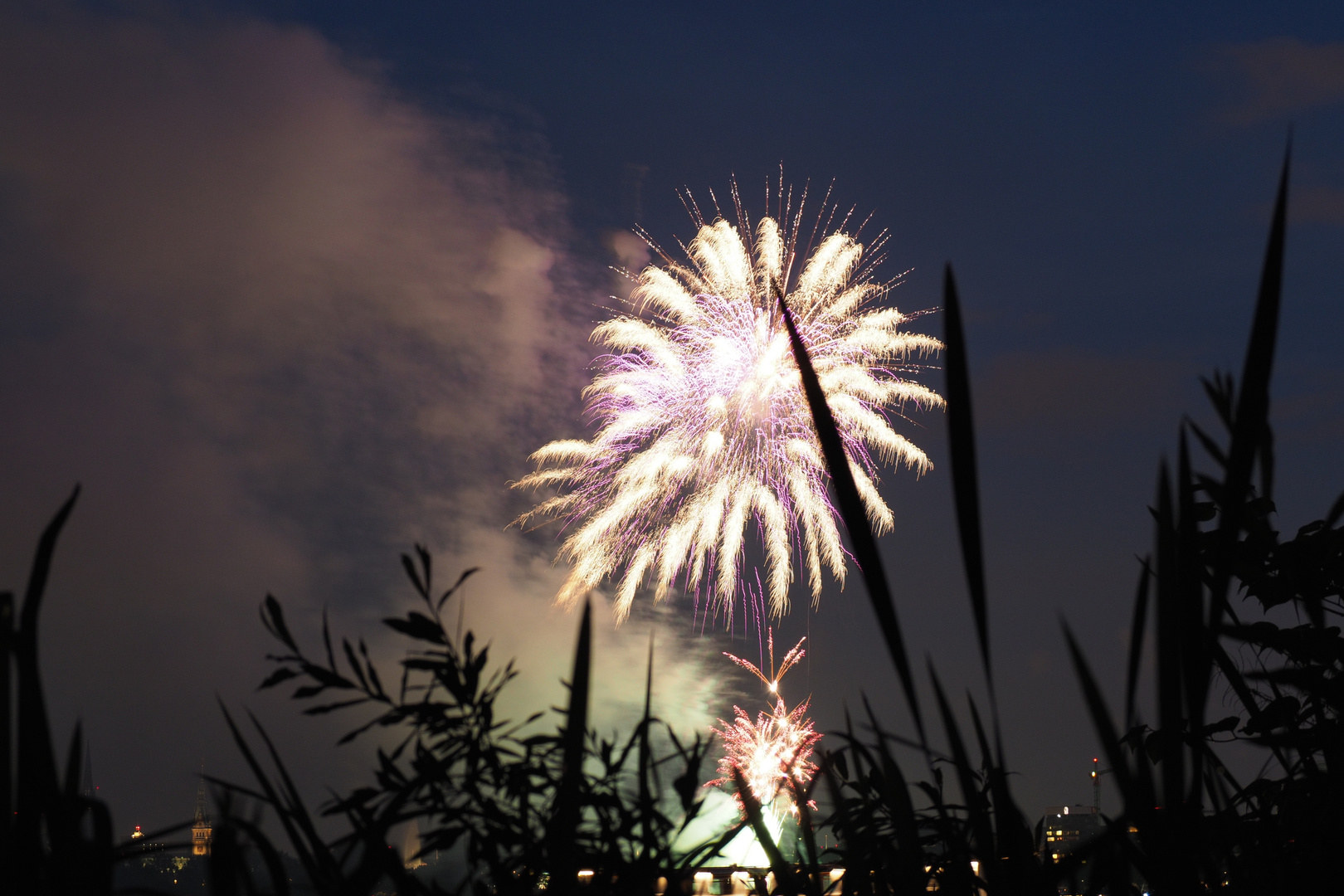 Feuerwerk Kirschblütenfest 2014 - V