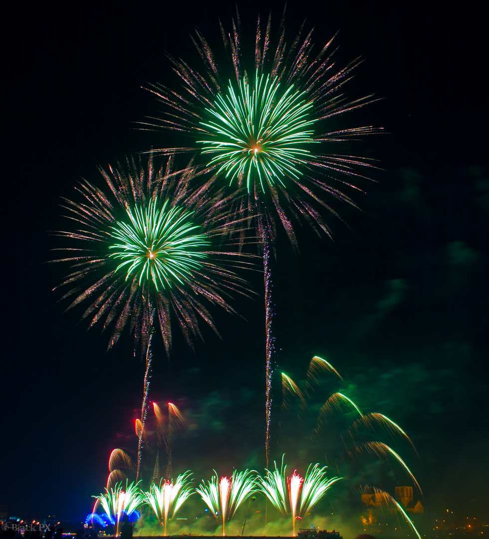 Feuerwerk - Kölner Lichter 2014