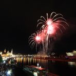 Feuerwerk-Rot zum Stadtfest Dresden 2013